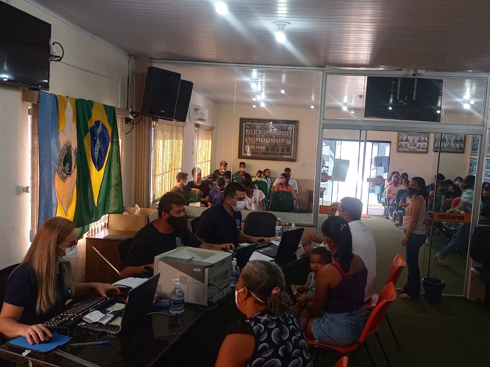 A Câmara Municipal de Barrolândia/TO e TRE, promovem a realização do primeiro título eleitoral de jovens do município